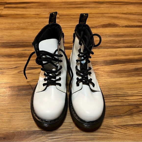 Dr. Martens Other - Dr Martins Junior Size 5 Zip Up Boots